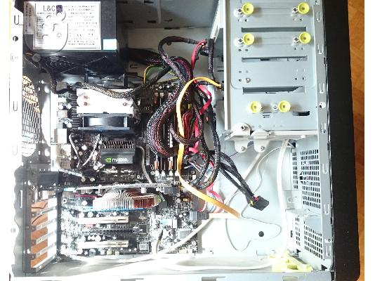 2 καρτες γραφικων (r9 290) (r9 380Χ) ενα τροφοδοτικο 700w 80 silver και ενα tower ετοιμο γ...